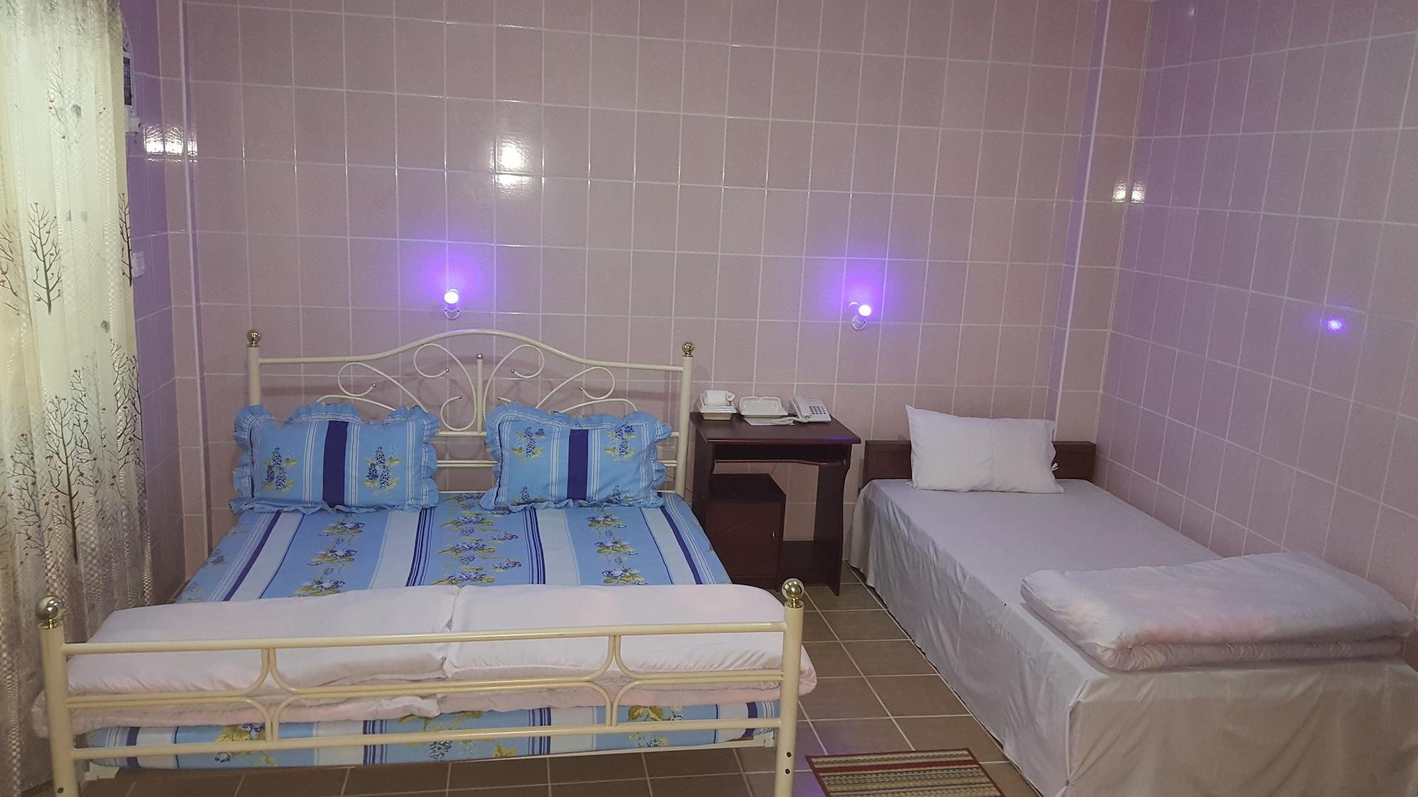 Red Dragon Hotel Hsipaw Εξωτερικό φωτογραφία