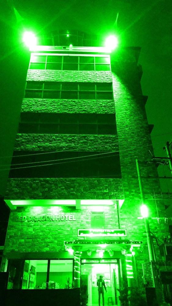 Red Dragon Hotel Hsipaw Εξωτερικό φωτογραφία
