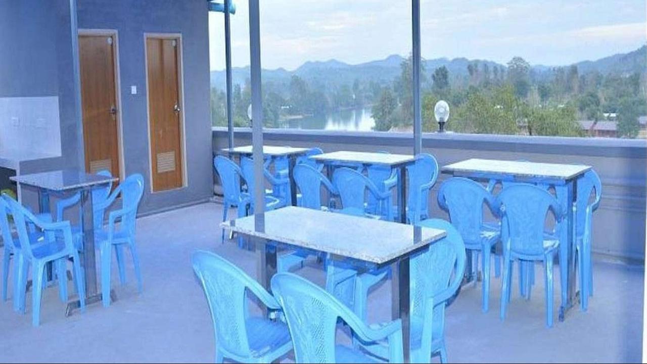 Red Dragon Hotel Hsipaw Εξωτερικό φωτογραφία