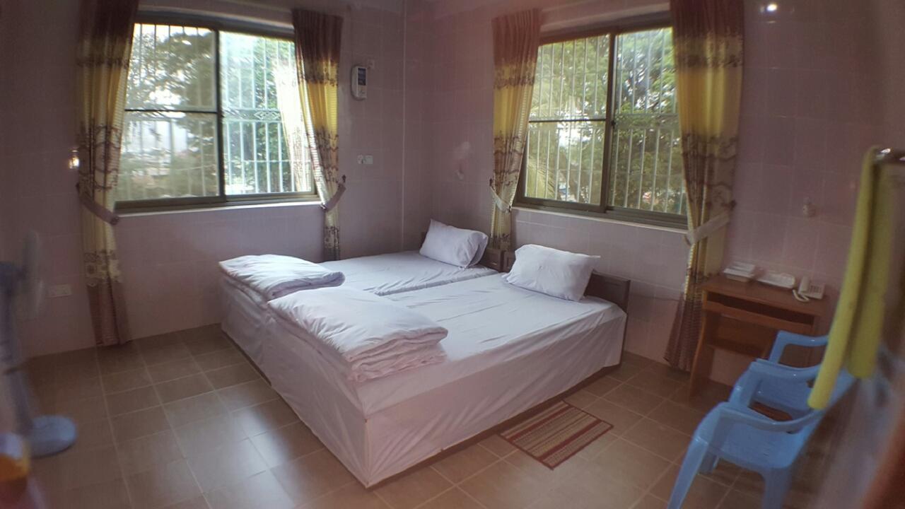 Red Dragon Hotel Hsipaw Εξωτερικό φωτογραφία
