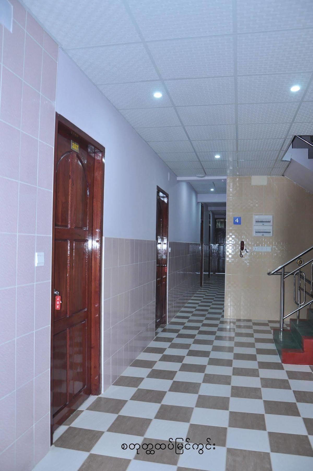Red Dragon Hotel Hsipaw Εξωτερικό φωτογραφία